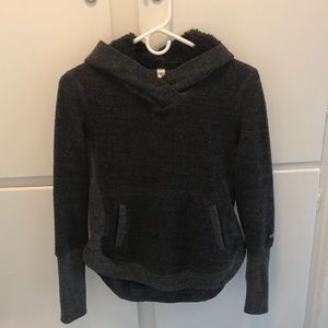 Alo xs hooded fleece